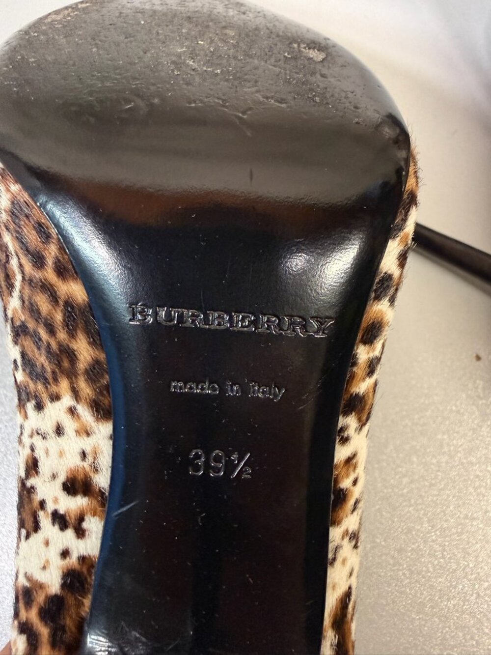 BURBERRY Women's Leopard Print Ponyhair Pointed Heels Size 39.5/US9.5 - Picture 8 of 13